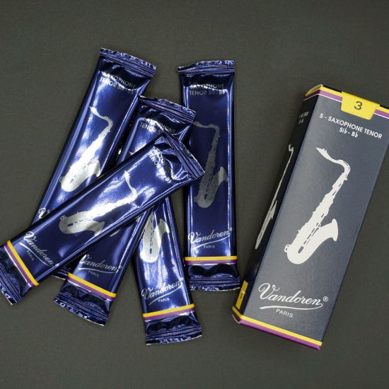 Picture of Vandoren Traditional Tenor Sax Reed